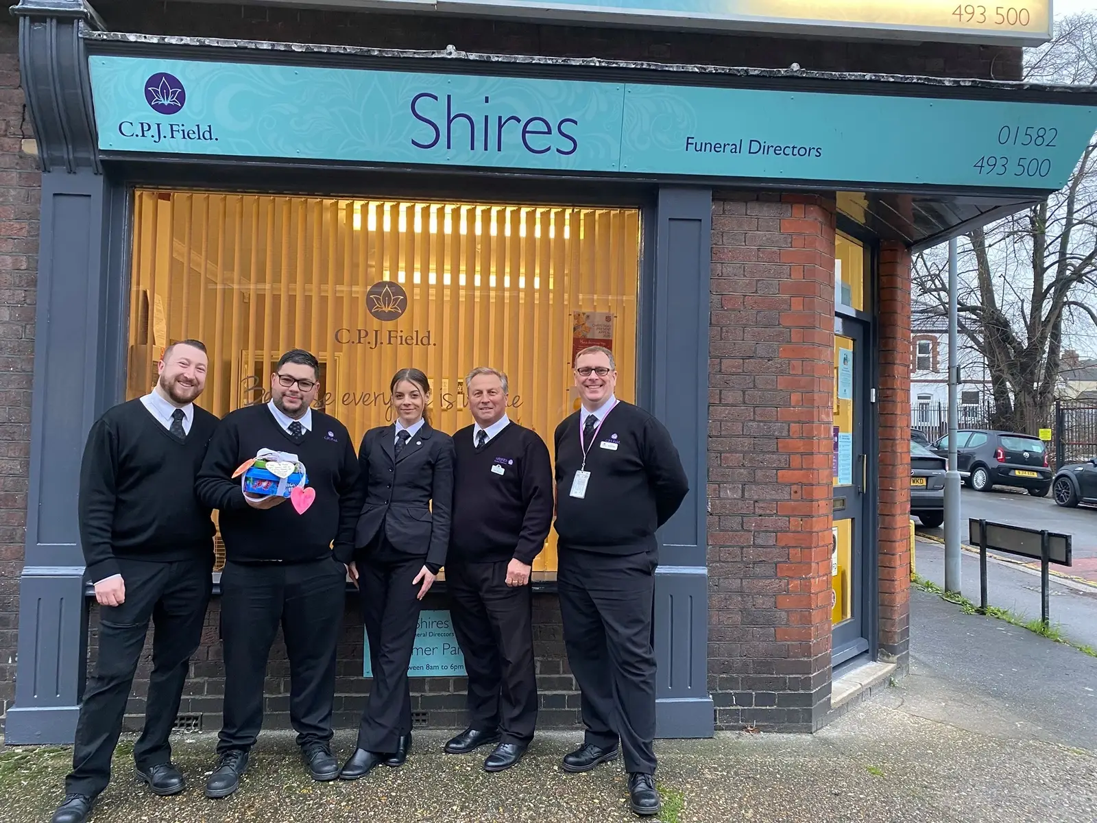 Christmas community gifting, Luton, 2020