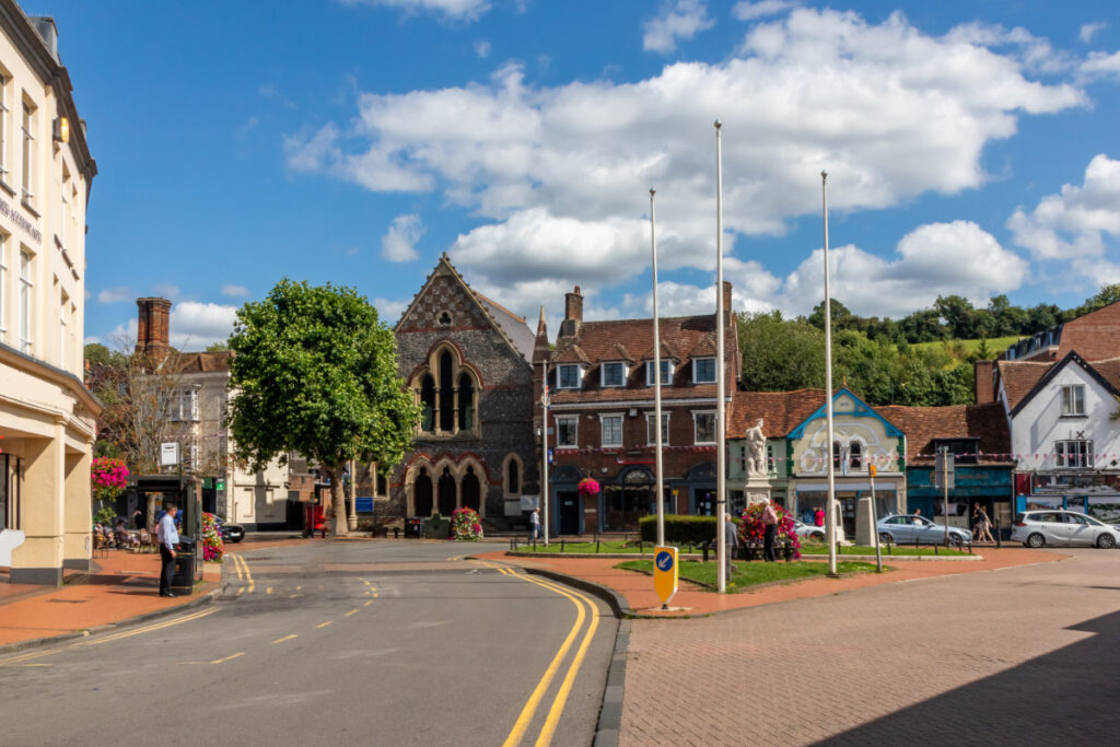 A photo showing the town centre of Chesham in Buckinghamshire.
